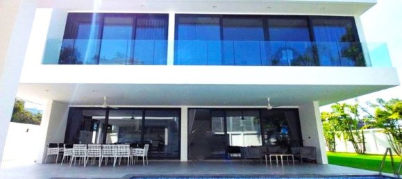 6 bedrooms Cafe / restaurant in Pattaya, Thailand No. 4308 8