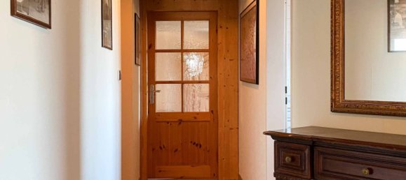 Edifício de 14 divisões em Baden-Wurttemberg, Germany N.º 66790 9