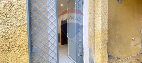 2 chambres Maison à Sant'Agata li Battiati, Italy No. 233905 30