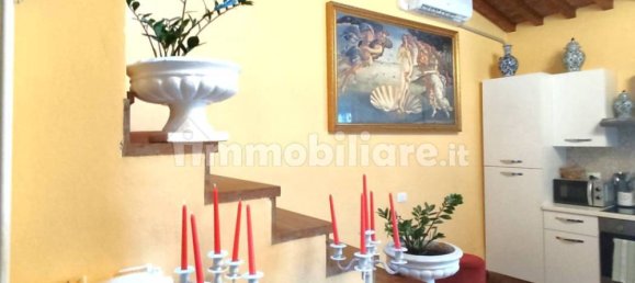 2 bedrooms House in Pisa, Italy No. 351995 4