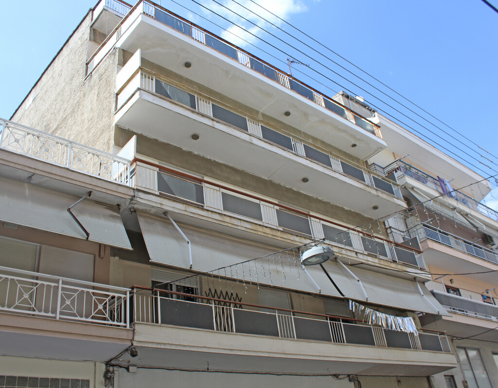 20-Zimmer Gebäude in Katerini, Greece, Nr. 92749