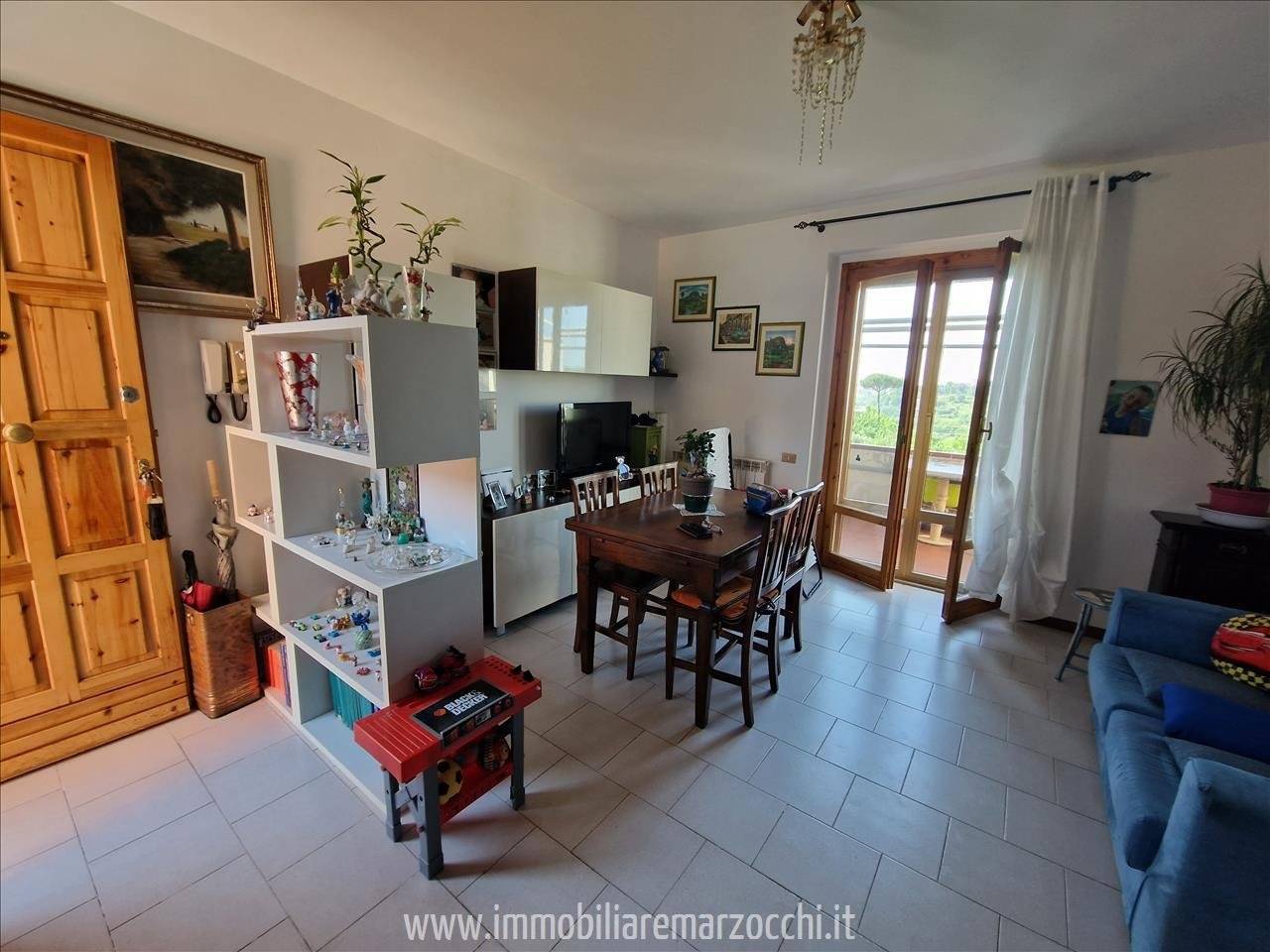 3 bedrooms Apartment in Siena, Italy No. 70517