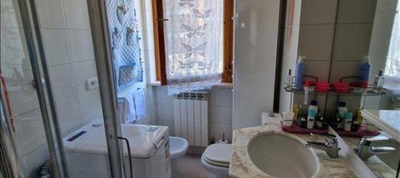 3 bedrooms Apartment in Siena, Italy No. 70517 8
