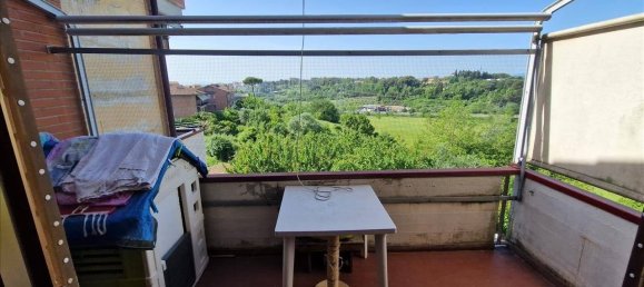 3 bedrooms Apartment in Siena, Italy No. 70517 7