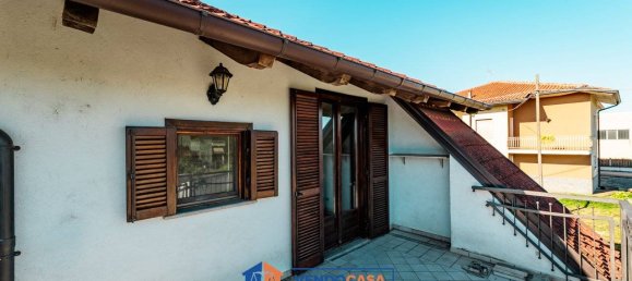 2 bedrooms Villa in Centallo, Italy No. 325000 10