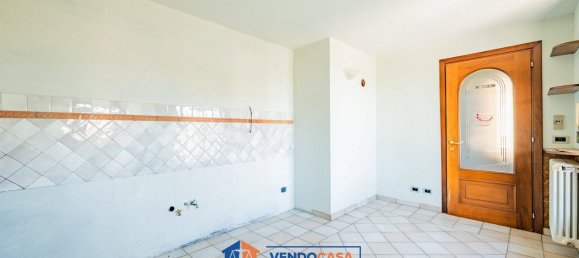 2 bedrooms Villa in Centallo, Italy No. 325000 7