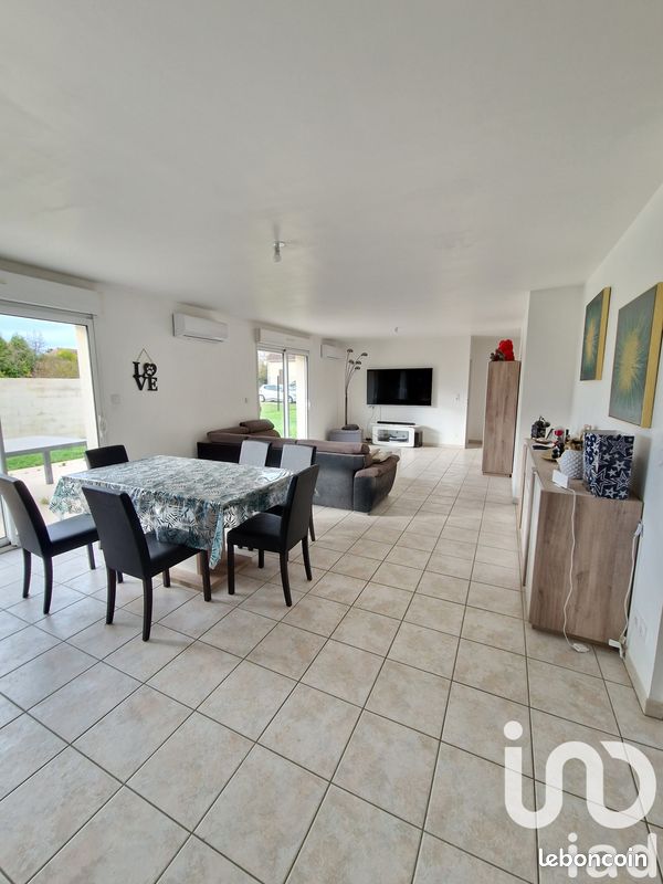 4 bedrooms House in Fontaine-les-Gres, France No. 56931