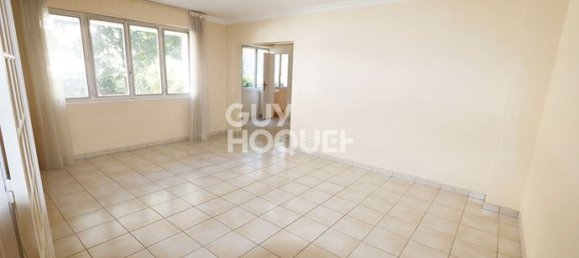 Квартира с 3 спальнями в Тур, Франция № 314073 3