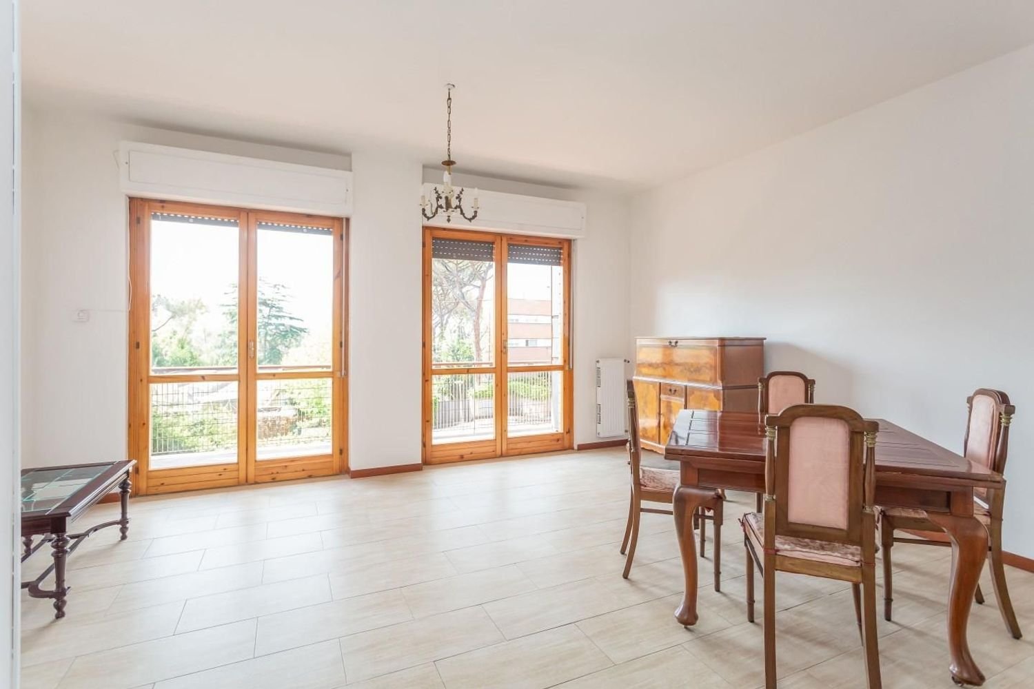 Apartamento de 5 habitaciónes en Rome, Italy No. 156721