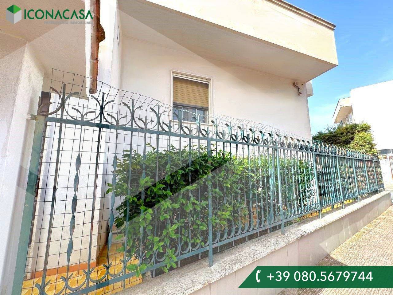 6 rooms Villa in Triggiano, Italy No. 28887