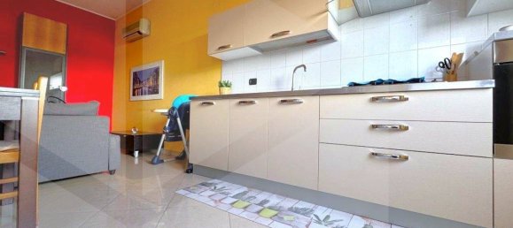 6 rooms Villa in Triggiano, Italy No. 28887 4