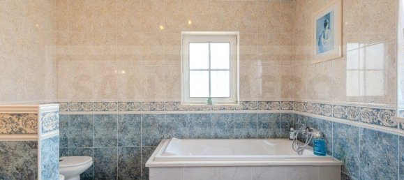 3 Schlafzimmer Villa in Guia, Portugal, Nr. 284749 23