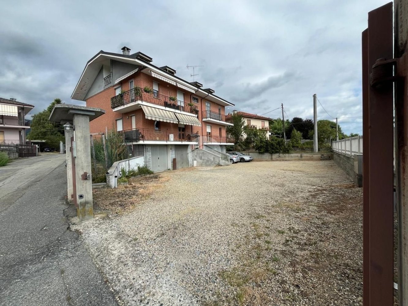 3 rooms Apartment in Barge, Italy No. 279514