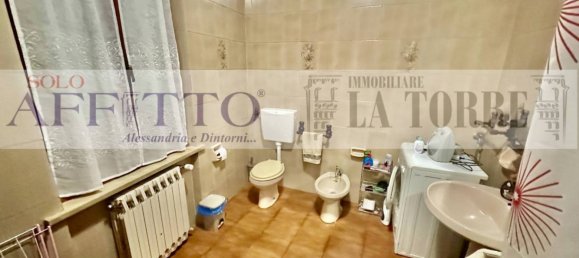 Casa de 2 dormitorios en Fresonara, Italy No. 301597 12