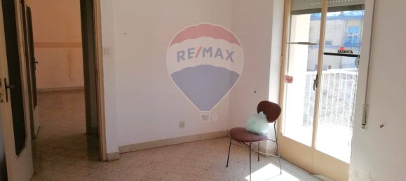 3 Schlafzimmer Wohnung in Palermo, Italy, Nr. 237918 20