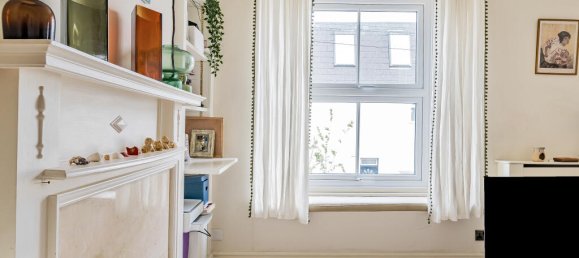 2 bedrooms Maisonette in London, United Kingdom No. 12196 4