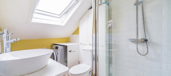 2 bedrooms Maisonette in London, United Kingdom No. 12196 9