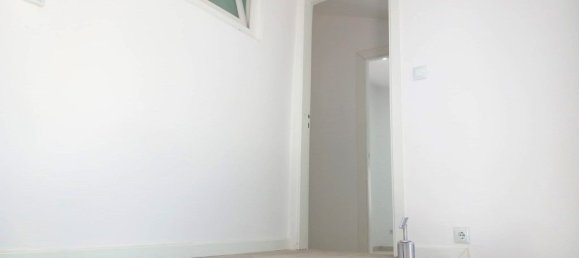 Здание с 9 спальнями в Лиссабон, Португалия № 135032 11