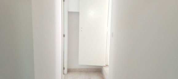 Здание с 9 спальнями в Лиссабон, Португалия № 135032 5