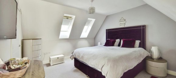 4 bedrooms House in Sheerness, United Kingdom No. 10666 62