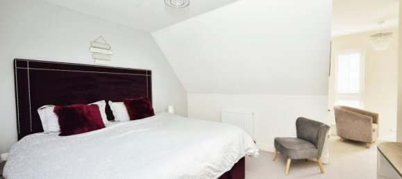 4 bedrooms House in Sheerness, United Kingdom No. 10666 64