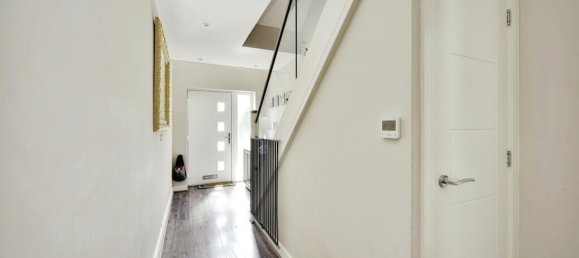 4 bedrooms House in Sheerness, United Kingdom No. 10666 46