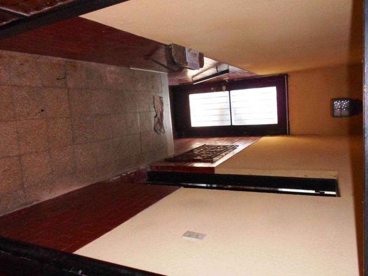 3 bedrooms House in Buenos Aires, Argentina No. 80384