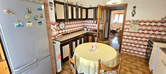 5 bedrooms Apartment in Siena, Italy No. 380910 10