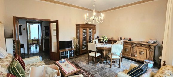 5 bedrooms Apartment in Siena, Italy No. 380910 6