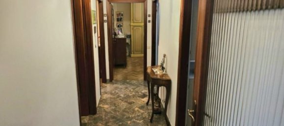 5 bedrooms Apartment in Siena, Italy No. 380910 11