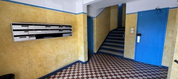 3 bedrooms Apartment in Marseille, France No. 315753 9