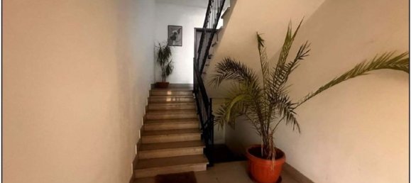 2 rooms Apartment in Rome, Italy No. 189948 2