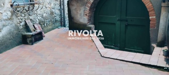 6 bedrooms House in Roccastrada, Italy No. 16216 33