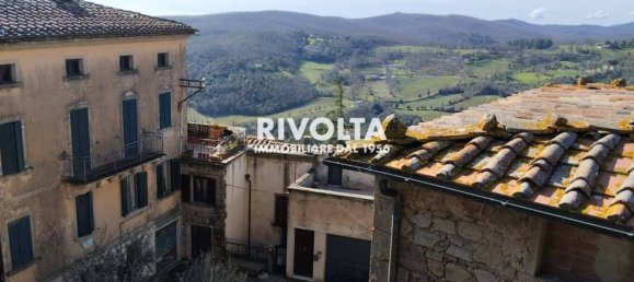 6 bedrooms House in Roccastrada, Italy No. 16216 10