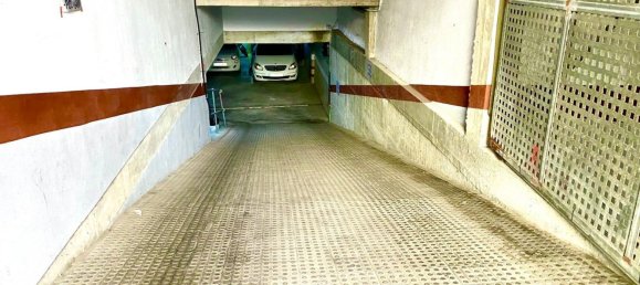 Garage à Palma de Majorca, Spain No. 155357 5