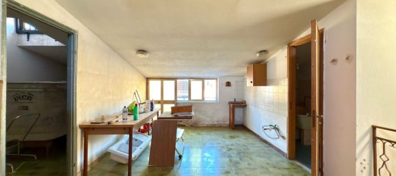 Дом с 8 спальнями в Партинико, Италия № 349362 13