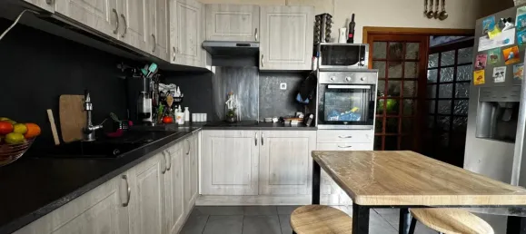 6 rooms House in Hirson, France No. 154953 2