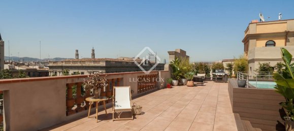 3 bedrooms Penthouse in Ciutat Vella, Spain No. 169085 8