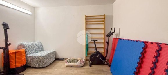 3 Schlafzimmer Haus in Misano Adriatico, Italy, Nr. 303936 31