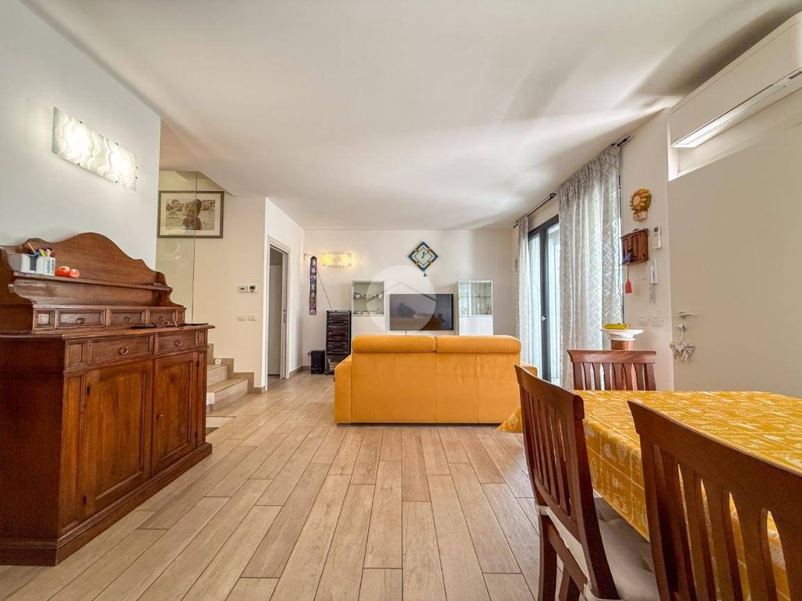 3 Schlafzimmer Haus in Misano Adriatico, Italy, Nr. 303936