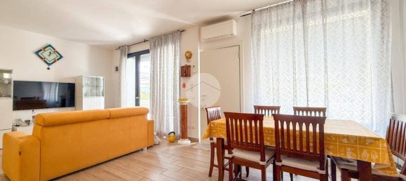 3 Schlafzimmer Haus in Misano Adriatico, Italy, Nr. 303936 6