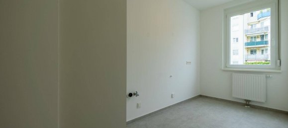 Квартира с 3 комнатами в Штоккерау, Австрия № 175526 7