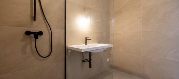 Квартира с 3 комнатами в Штоккерау, Австрия № 175526 10