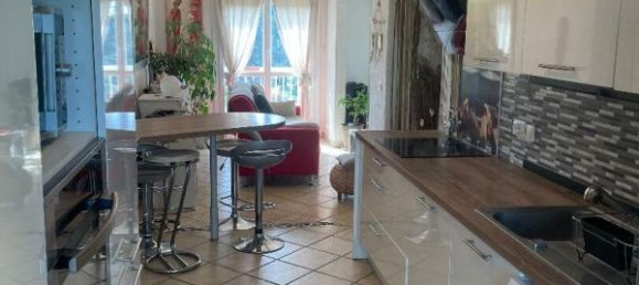 3 bedrooms Apartment in Valence, France No. 362120 3