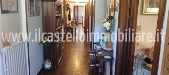 Apartamento de 3 dormitorios en Chiusi, Italy No. 194209 20