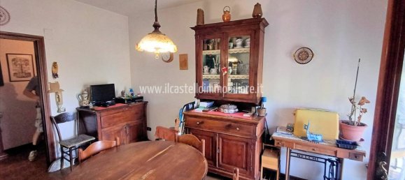 Apartamento de 3 dormitorios en Chiusi, Italy No. 194209 14