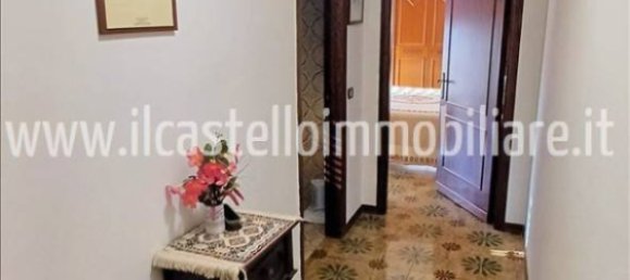 Apartamento de 3 dormitorios en Chiusi, Italy No. 194209 23
