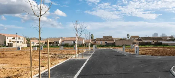 217m² Land in Le Cailar, France No. 102419 2