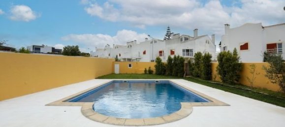 5 Schlafzimmer Villa in Cascais, Portugal, Nr. 319733 2