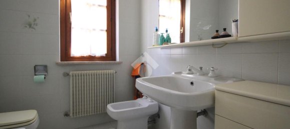 4 غرف نوم فيلا في Udine, Italy رقم 127968 36